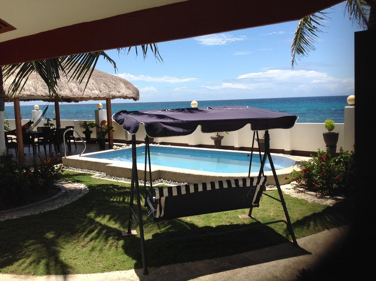 Bamboo Beachhouse Dormitory Garcia Hernandez Buitenkant foto
