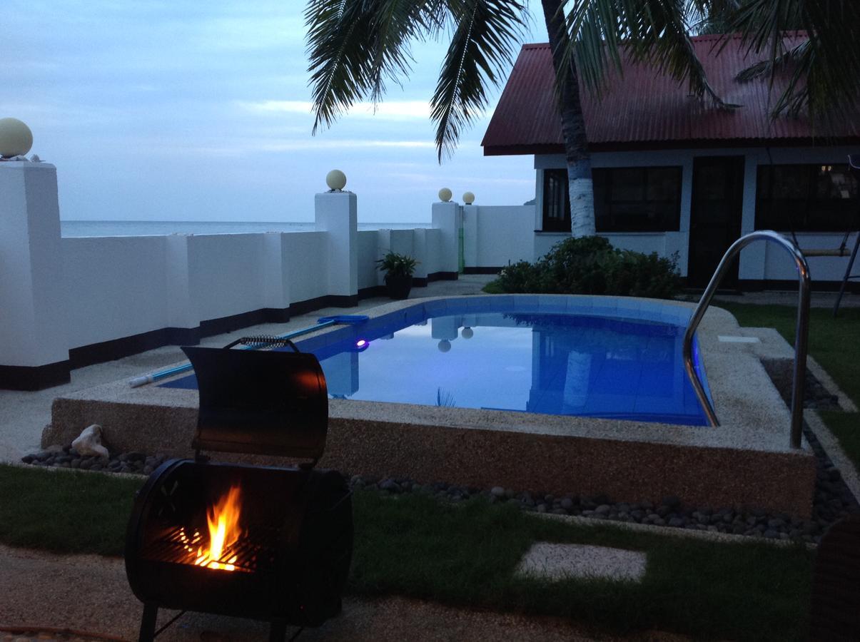 Bamboo Beachhouse Dormitory Garcia Hernandez Buitenkant foto
