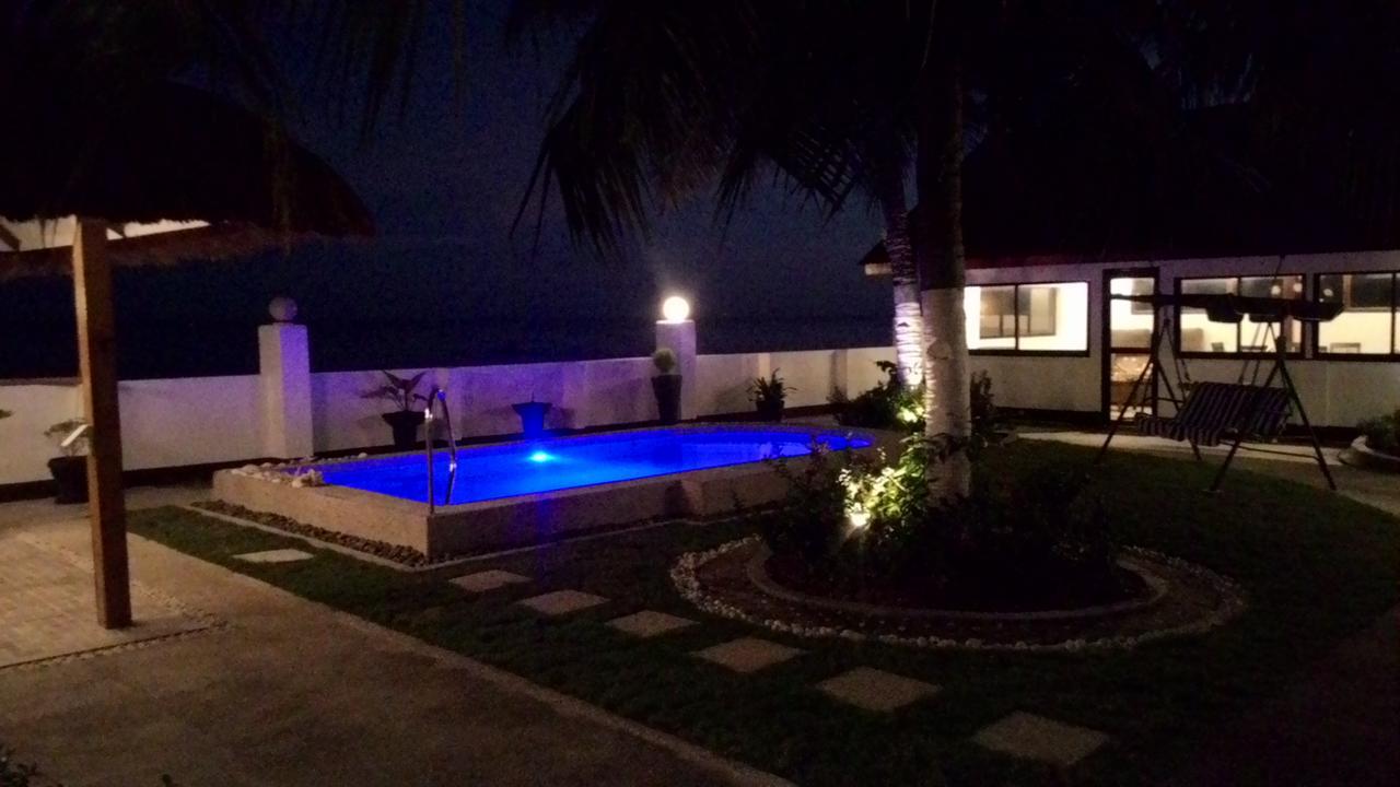 Bamboo Beachhouse Dormitory Garcia Hernandez Buitenkant foto