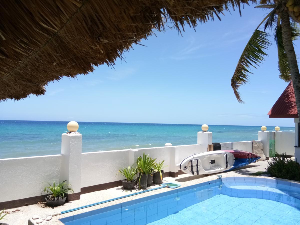 Bamboo Beachhouse Dormitory Garcia Hernandez Buitenkant foto