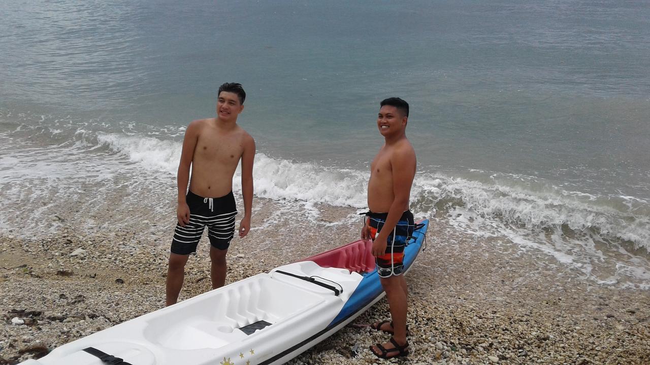 Bamboo Beachhouse Dormitory Garcia Hernandez Buitenkant foto